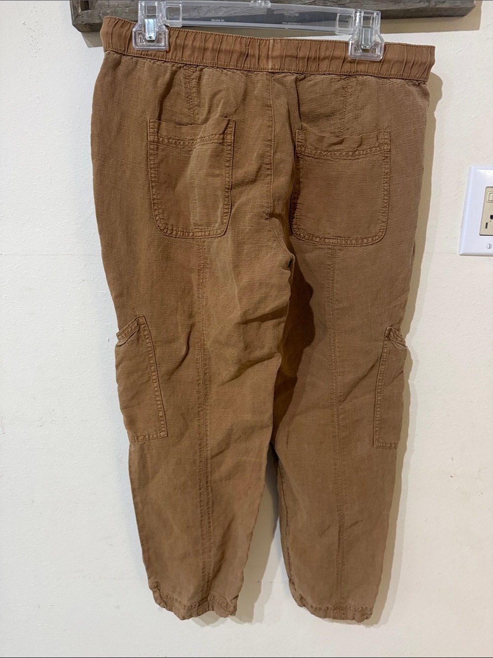 C&C California Women's Brown Drawstring Cargo Joggers - Picture 6 of 7